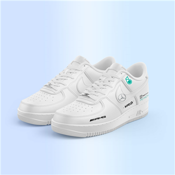 کفش سفید نایکی مرسدس بنز